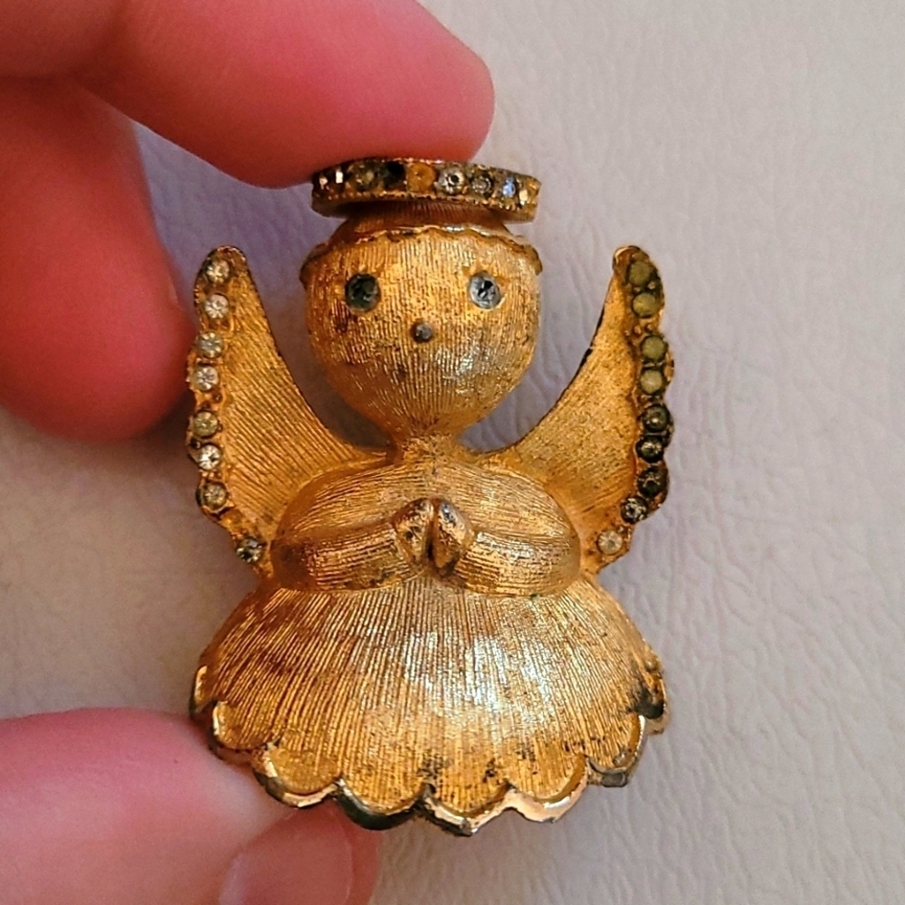 Vintage Ultra Signed Rhinestone Angel With Halo Brooch